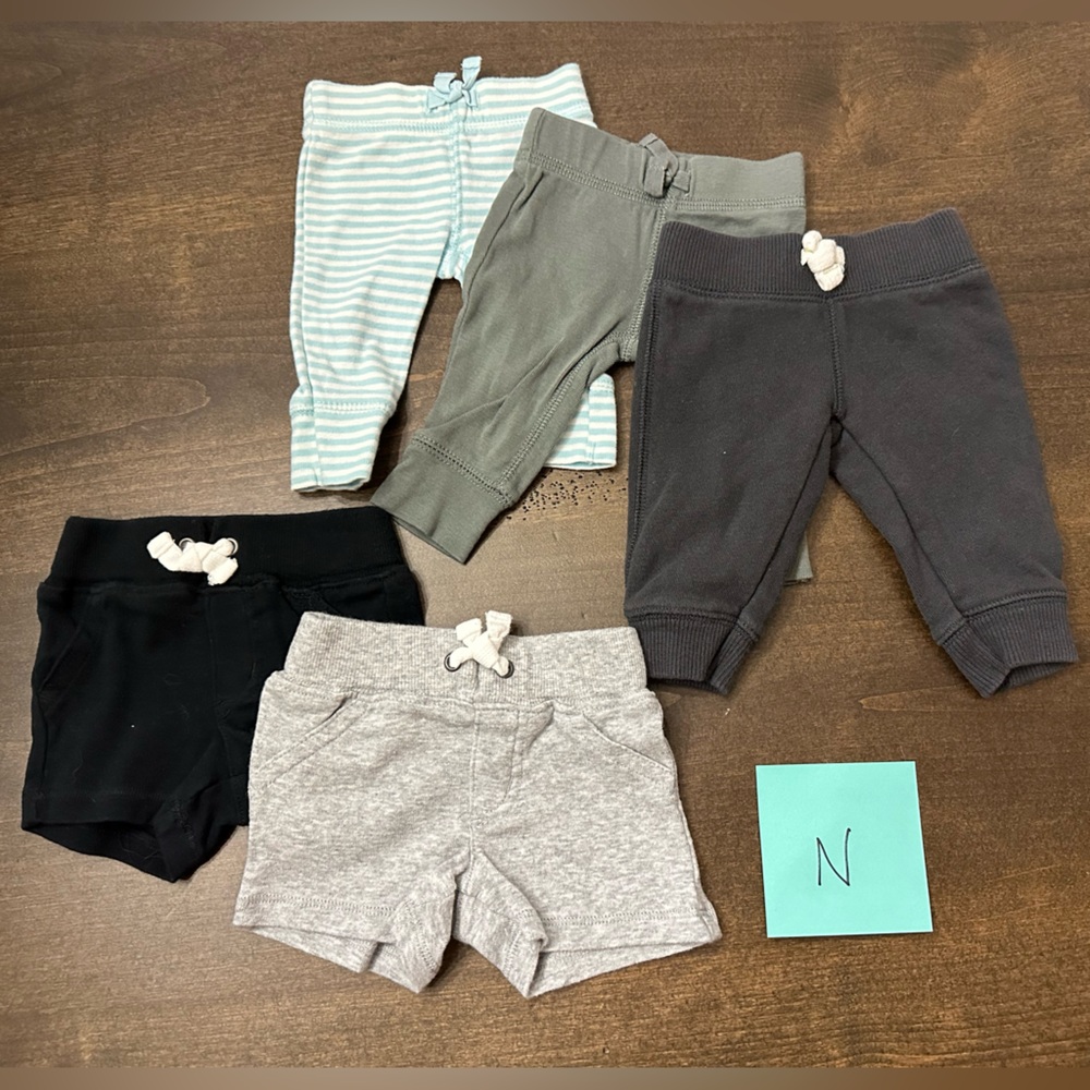 NB Carter's baby shorts and Joggers Set